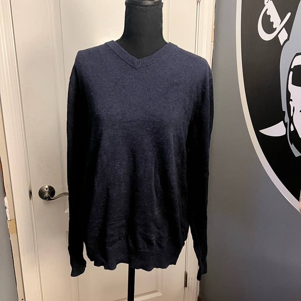 vintage men’s sweater mark law